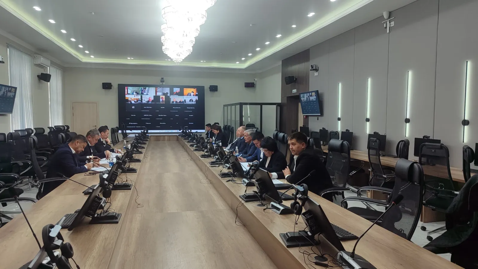 Обсудили вопросы, поднятые на III народном курултае