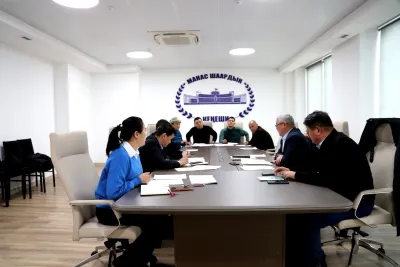 МАНАС ШААРДЫК ДЕПУТАТТАР КЕҢЕШИНИН КУРУЛУШ, КОММУНАЛДЫК ЧАРБА МУНИЦИПАЛДЫК МЕНЧИК ЖАНА ЖЕРДИ ПАЙДАЛАНУУ БОЮНЧА ТУРУКТУУ КОМИССИЯСЫНЫН ОТУРУМУ БОЛУП ӨТТҮ.